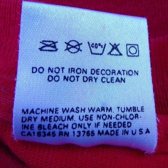 Vintage Men's XL USA Flag Graphic Single Stitch Red Cotton Made in USA T-Shirt. - Picture 9 of 9